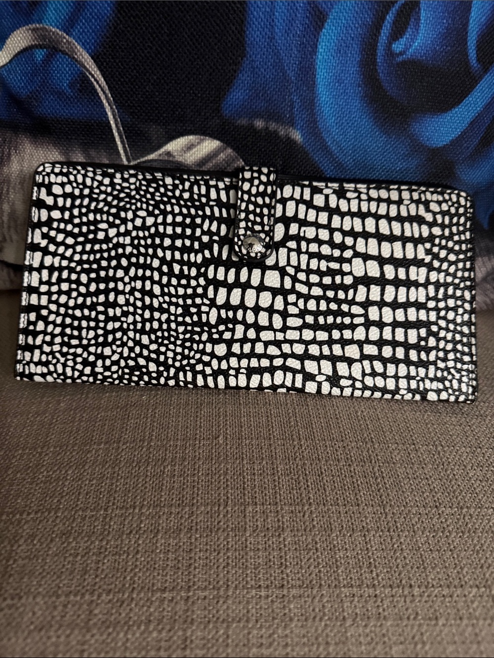 Vera Bradley Slim Travel Organizer Black and White Croc-Embossed Wallet